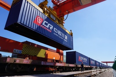 前5月开行1135列同比增长8.8%，中欧班列引领区域经济新动能——详析长三角物流畅通、跨境运输提速的船务代理举措与挑战应对
